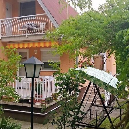 Dora Apartmanhaz Zalakaros Exterior foto